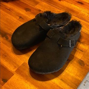 Birkenstock clogs with Sherpa lining